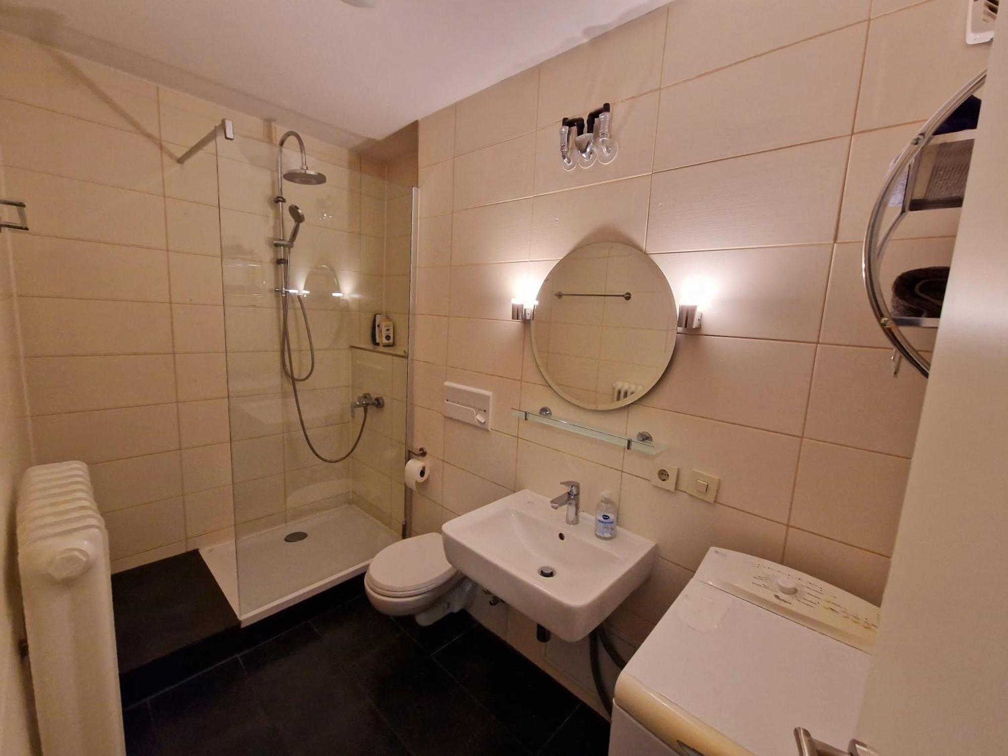 2-Zimmer Messe-Apartment Nbg-Langwasser 60Qm Нюрнберг Екстериор снимка